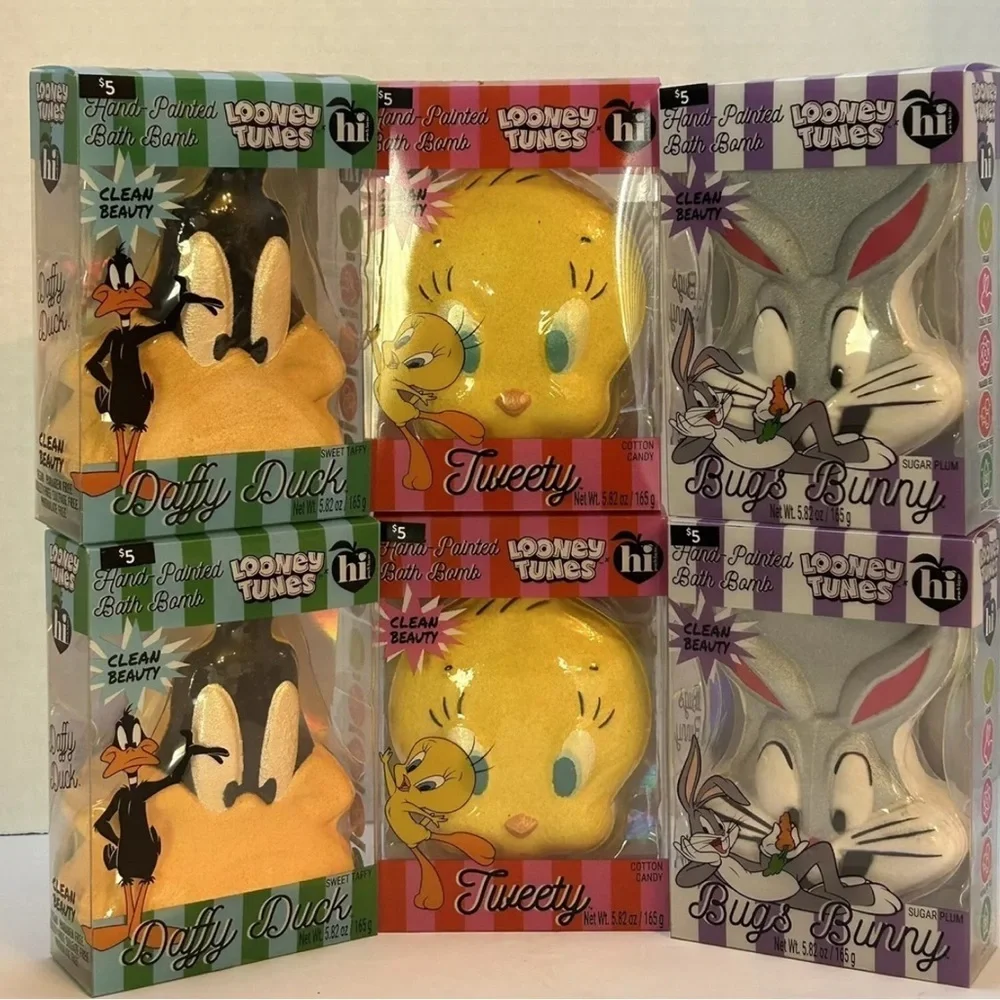 Looney Tunes Character Bath Bombs Duffy, Bugs Bunny and Tweetie NEW Set of 6